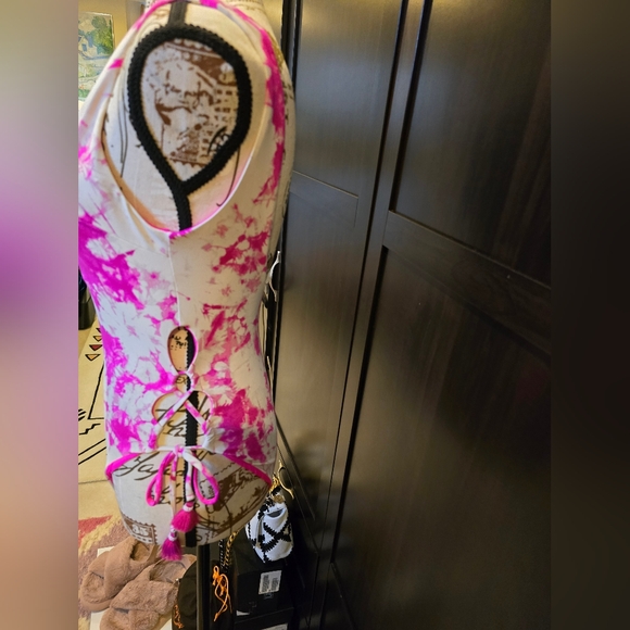 Dolce Vita Swimsuit NWT Size: Small Side Tassels Tie Up  Barbiecore Retails $134 - Picture 6 of 8